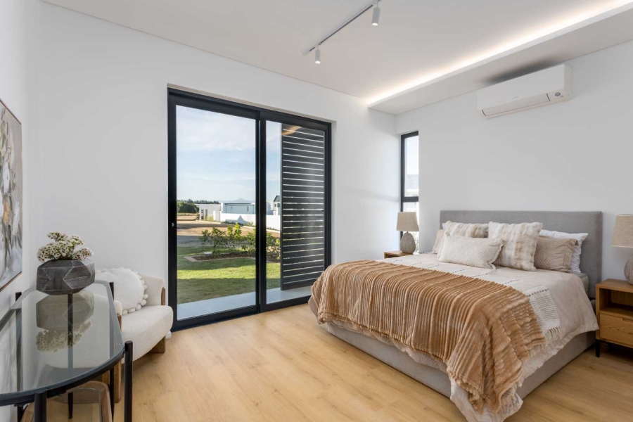 3 Bedroom Property for Sale in Val De Vie Estate Western Cape